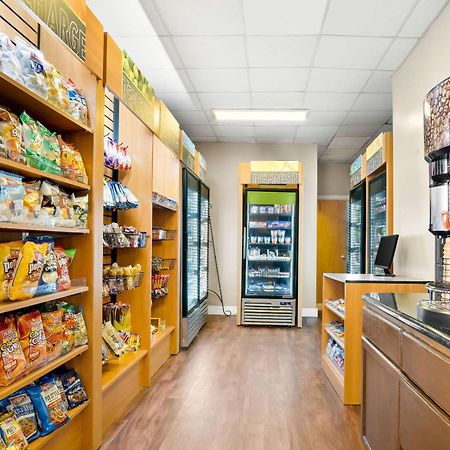 אושן סיטי Comfort Inn Gold Coast מראה חיצוני תמונה