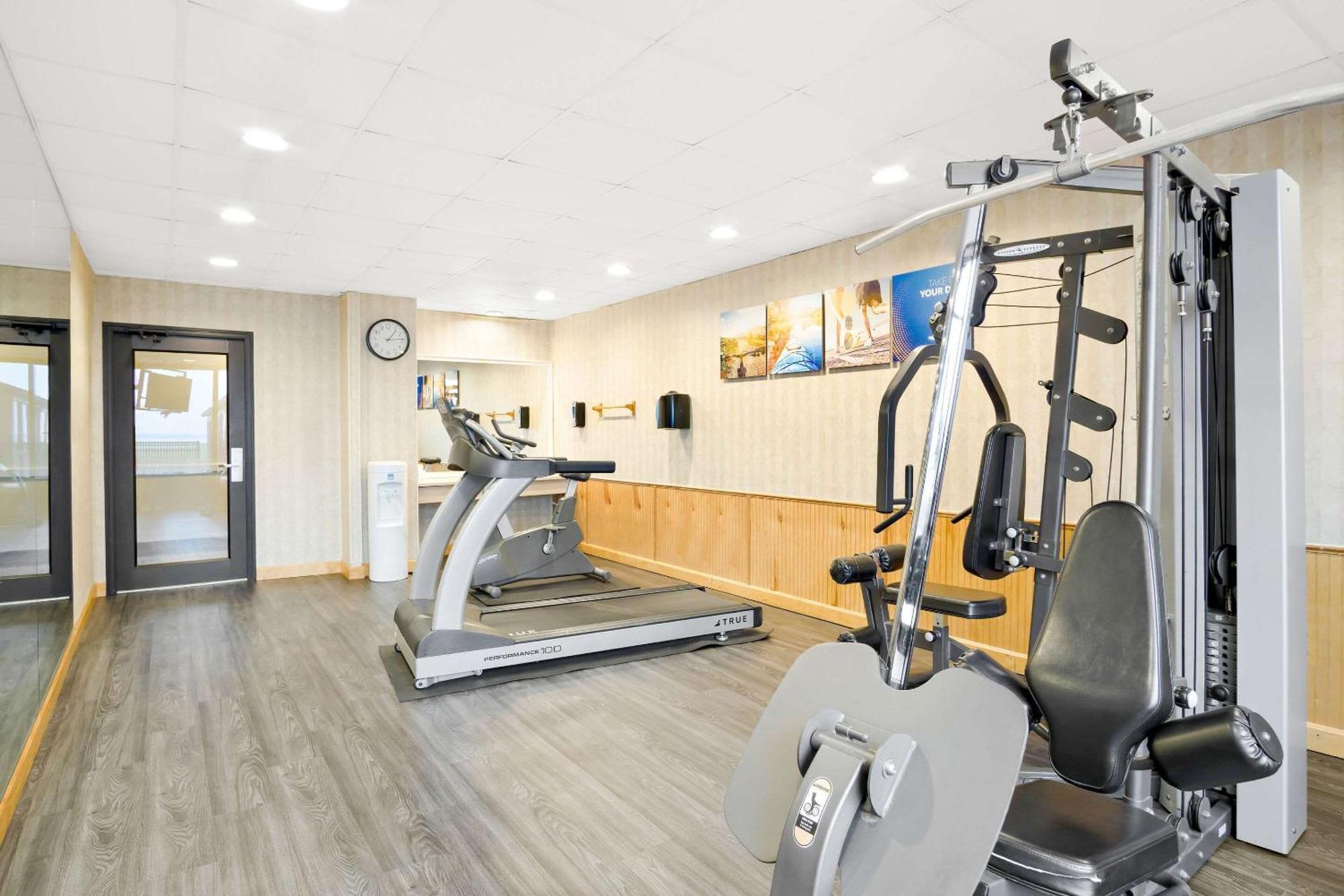 אושן סיטי Comfort Inn Gold Coast מראה חיצוני תמונה