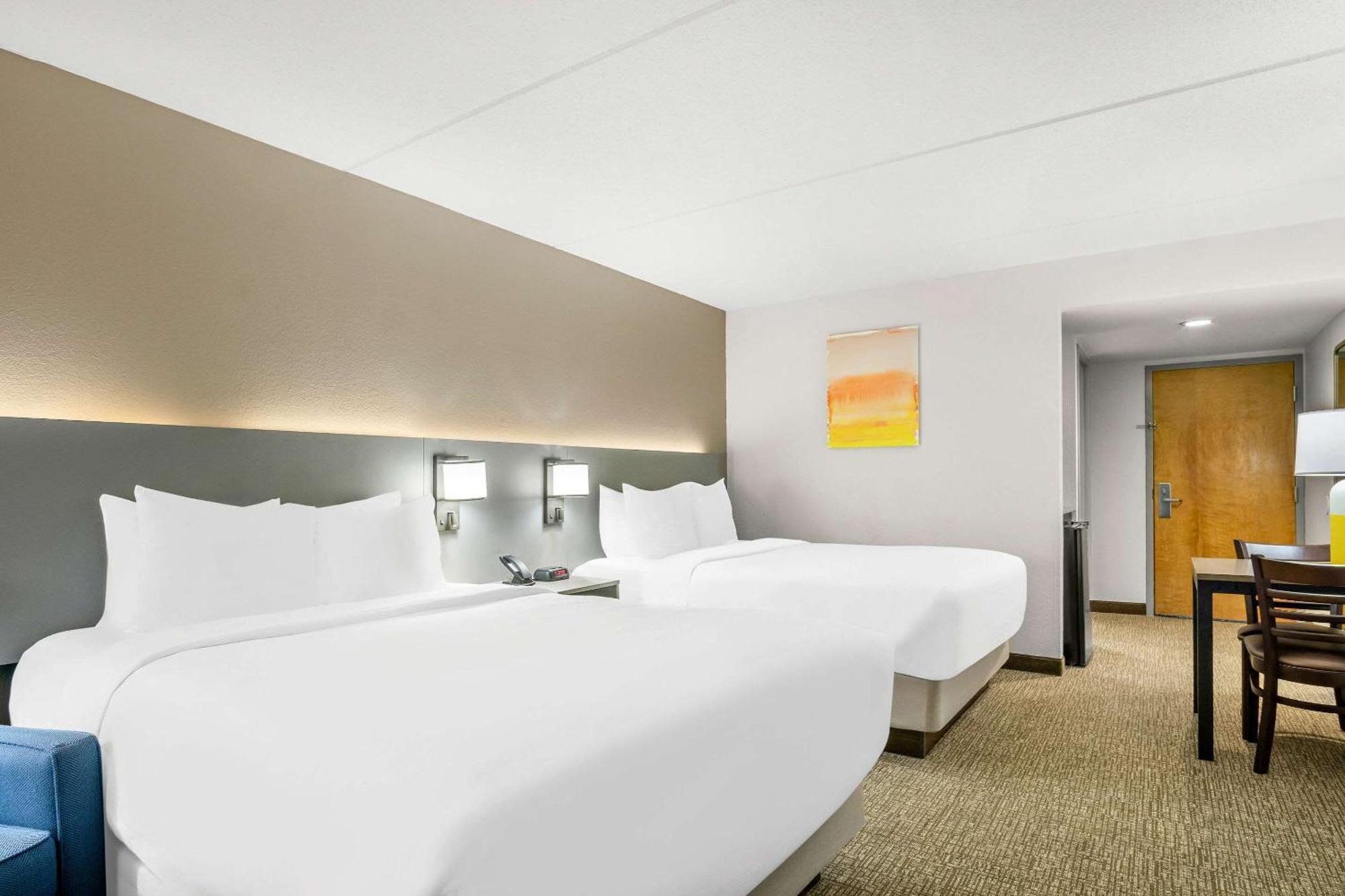 אושן סיטי Comfort Inn Gold Coast מראה חיצוני תמונה